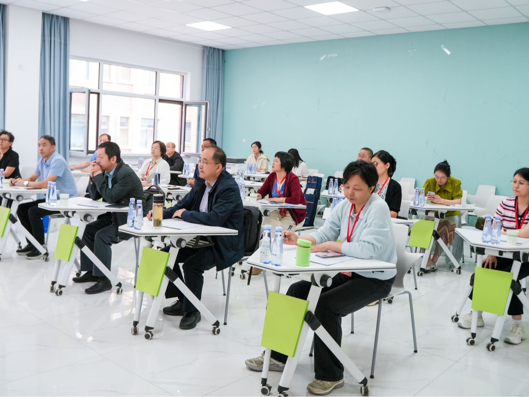 2025年甘肃高校物理青年教师讲课比赛暨省教委研讨会在beat365官网唯一入口成功举办