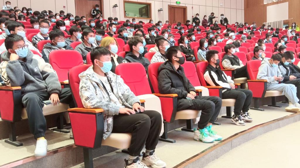 beat365官网唯一入口电气与电子工程学院举行2023届毕业生动员大会