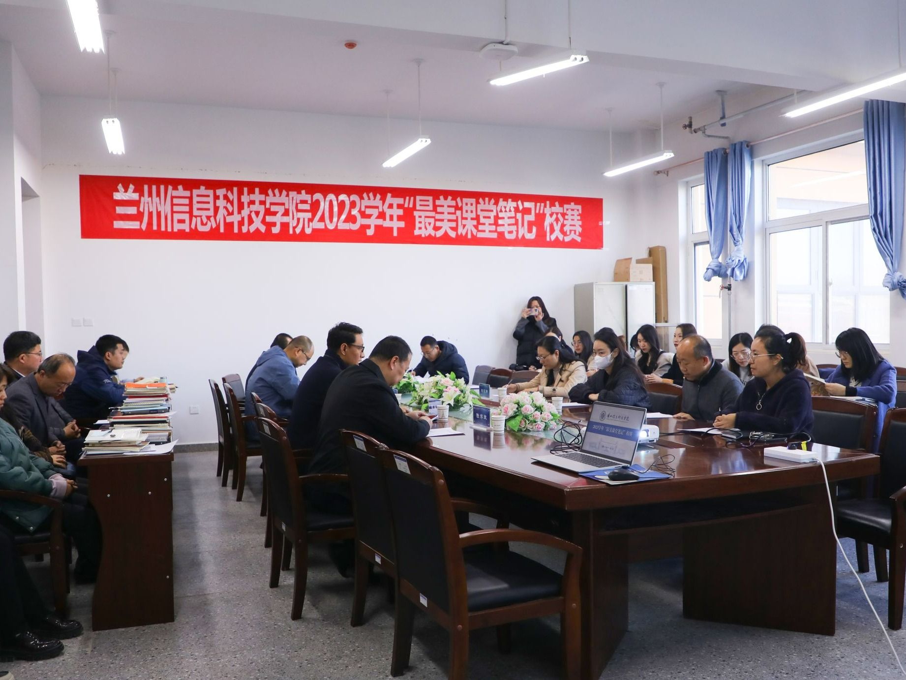 “笔尖上的精彩如此生动” beat365官网唯一入口“最美课堂笔记”校赛圆满举行