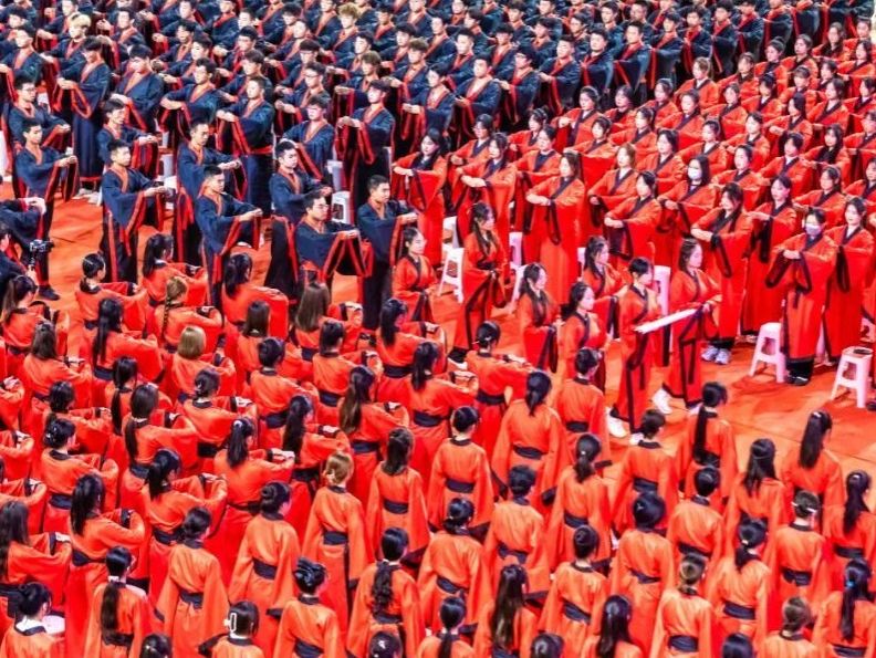 beat365官网唯一入口2023开学大典暨迎新文艺演出，全程高燃！