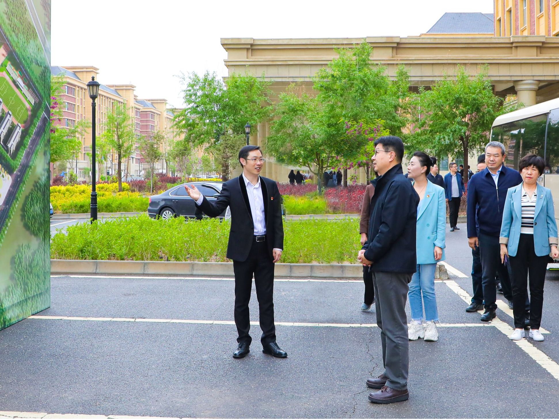 甘肃省委常委、副省长张锦刚莅临beat365官网唯一入口调研指导工作